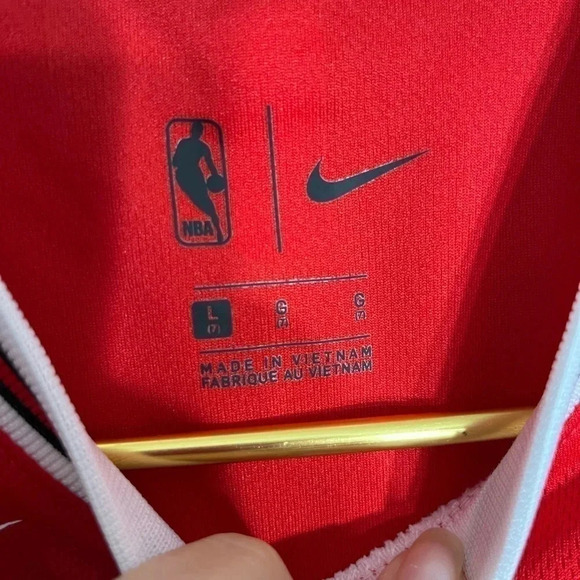 Nike kids NBA Aeroswift blank Chicago bulls jersey size large (7) - Picture 4 of 5